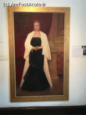 [P77] Buenos Aires, Museo Evita, María Eva Duarte de Perón, mult iubita Evita a poporului argentinian, ultimul tablou.... » foto by mprofeanu
 - 
<span class="allrVoted glyphicon glyphicon-heart hidden" id="av1160756"></span>
<a class="m-l-10 hidden" id="sv1160756" onclick="voting_Foto_DelVot(,1160756,6764)" role="button">șterge vot <span class="glyphicon glyphicon-remove"></span></a>
<a id="v91160756" class=" c-red"  onclick="voting_Foto_SetVot(1160756)" role="button"><span class="glyphicon glyphicon-heart-empty"></span> <b>LIKE</b> = Votează poza</a> <img class="hidden"  id="f1160756W9" src="/imagini/loader.gif" border="0" /><span class="AjErrMes hidden" id="e1160756ErM"></span>