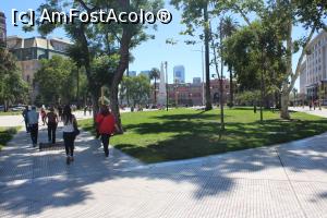 [P01] Buenos Aires, Spre Plaza de Mayo, este frumoasă și foarte mare, înconjurată de frumoase clădiri » foto by mprofeanu
 - 
<span class="allrVoted glyphicon glyphicon-heart hidden" id="av1162696"></span>
<a class="m-l-10 hidden" id="sv1162696" onclick="voting_Foto_DelVot(,1162696,6764)" role="button">șterge vot <span class="glyphicon glyphicon-remove"></span></a>
<a id="v91162696" class=" c-red"  onclick="voting_Foto_SetVot(1162696)" role="button"><span class="glyphicon glyphicon-heart-empty"></span> <b>LIKE</b> = Votează poza</a> <img class="hidden"  id="f1162696W9" src="/imagini/loader.gif" border="0" /><span class="AjErrMes hidden" id="e1162696ErM"></span>