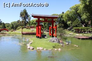 [P65] Buenos Aires, Jardín Japonés, Iazul, o insulă și Poarta Tori, poarta de trecere din lumea materială în cea spirituală în religia shinto, elemente specifice grădinilor japoneze... » foto by mprofeanu
 - 
<span class="allrVoted glyphicon glyphicon-heart hidden" id="av1162760"></span>
<a class="m-l-10 hidden" id="sv1162760" onclick="voting_Foto_DelVot(,1162760,6764)" role="button">șterge vot <span class="glyphicon glyphicon-remove"></span></a>
<a id="v91162760" class=" c-red"  onclick="voting_Foto_SetVot(1162760)" role="button"><span class="glyphicon glyphicon-heart-empty"></span> <b>LIKE</b> = Votează poza</a> <img class="hidden"  id="f1162760W9" src="/imagini/loader.gif" border="0" /><span class="AjErrMes hidden" id="e1162760ErM"></span>
