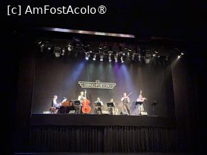 [P30] Show Tango Porteno » foto by AZE
 - 
<span class="allrVoted glyphicon glyphicon-heart hidden" id="av1533509"></span>
<a class="m-l-10 hidden" id="sv1533509" onclick="voting_Foto_DelVot(,1533509,6764)" role="button">șterge vot <span class="glyphicon glyphicon-remove"></span></a>
<a id="v91533509" class=" c-red"  onclick="voting_Foto_SetVot(1533509)" role="button"><span class="glyphicon glyphicon-heart-empty"></span> <b>LIKE</b> = Votează poza</a> <img class="hidden"  id="f1533509W9" src="/imagini/loader.gif" border="0" /><span class="AjErrMes hidden" id="e1533509ErM"></span>