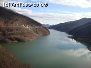 [P38] Un scurt popas pentru a fotografia lacul de acumulare Siriu.  » foto by Floryn81
 - 
<span class="allrVoted glyphicon glyphicon-heart hidden" id="av935946"></span>
<a class="m-l-10 hidden" id="sv935946" onclick="voting_Foto_DelVot(,935946,6777)" role="button">șterge vot <span class="glyphicon glyphicon-remove"></span></a>
<a id="v9935946" class=" c-red"  onclick="voting_Foto_SetVot(935946)" role="button"><span class="glyphicon glyphicon-heart-empty"></span> <b>LIKE</b> = Votează poza</a> <img class="hidden"  id="f935946W9" src="/imagini/loader.gif" border="0" /><span class="AjErrMes hidden" id="e935946ErM"></span>