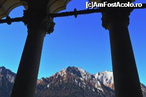 [P14] Castelul Cantacuzino, Bușteni - vedere din balcon » foto by makuy*
 - 
<span class="allrVoted glyphicon glyphicon-heart hidden" id="av705475"></span>
<a class="m-l-10 hidden" id="sv705475" onclick="voting_Foto_DelVot(,705475,6777)" role="button">șterge vot <span class="glyphicon glyphicon-remove"></span></a>
<a id="v9705475" class=" c-red"  onclick="voting_Foto_SetVot(705475)" role="button"><span class="glyphicon glyphicon-heart-empty"></span> <b>LIKE</b> = Votează poza</a> <img class="hidden"  id="f705475W9" src="/imagini/loader.gif" border="0" /><span class="AjErrMes hidden" id="e705475ErM"></span>