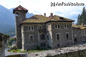 [P36] Castelul Cantacuzino, Busteni » foto by DarkAng3L
 - 
<span class="allrVoted glyphicon glyphicon-heart hidden" id="av587745"></span>
<a class="m-l-10 hidden" id="sv587745" onclick="voting_Foto_DelVot(,587745,6777)" role="button">șterge vot <span class="glyphicon glyphicon-remove"></span></a>
<a id="v9587745" class=" c-red"  onclick="voting_Foto_SetVot(587745)" role="button"><span class="glyphicon glyphicon-heart-empty"></span> <b>LIKE</b> = Votează poza</a> <img class="hidden"  id="f587745W9" src="/imagini/loader.gif" border="0" /><span class="AjErrMes hidden" id="e587745ErM"></span>