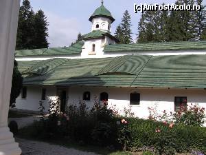 [P09] Clădire din incinta veche - Mănăstirea Sinaia.  » foto by tata123 🔱
 - 
<span class="allrVoted glyphicon glyphicon-heart hidden" id="av605388"></span>
<a class="m-l-10 hidden" id="sv605388" onclick="voting_Foto_DelVot(,605388,6777)" role="button">șterge vot <span class="glyphicon glyphicon-remove"></span></a>
<a id="v9605388" class=" c-red"  onclick="voting_Foto_SetVot(605388)" role="button"><span class="glyphicon glyphicon-heart-empty"></span> <b>LIKE</b> = Votează poza</a> <img class="hidden"  id="f605388W9" src="/imagini/loader.gif" border="0" /><span class="AjErrMes hidden" id="e605388ErM"></span>