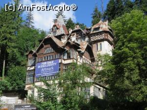 [P04] Vila Carola - Sinaia.  » foto by tata123 🔱
 - 
<span class="allrVoted glyphicon glyphicon-heart hidden" id="av771607"></span>
<a class="m-l-10 hidden" id="sv771607" onclick="voting_Foto_DelVot(,771607,6777)" role="button">șterge vot <span class="glyphicon glyphicon-remove"></span></a>
<a id="v9771607" class=" c-red"  onclick="voting_Foto_SetVot(771607)" role="button"><span class="glyphicon glyphicon-heart-empty"></span> <b>LIKE</b> = Votează poza</a> <img class="hidden"  id="f771607W9" src="/imagini/loader.gif" border="0" /><span class="AjErrMes hidden" id="e771607ErM"></span>