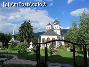 [P09] Biserica „Înălțarea Sfintei Cruci” - Mănăstirea Caraiman.  » foto by tata123 🔱
 - 
<span class="allrVoted glyphicon glyphicon-heart hidden" id="av792953"></span>
<a class="m-l-10 hidden" id="sv792953" onclick="voting_Foto_DelVot(,792953,6777)" role="button">șterge vot <span class="glyphicon glyphicon-remove"></span></a>
<a id="v9792953" class=" c-red"  onclick="voting_Foto_SetVot(792953)" role="button"><span class="glyphicon glyphicon-heart-empty"></span> <b>LIKE</b> = Votează poza</a> <img class="hidden"  id="f792953W9" src="/imagini/loader.gif" border="0" /><span class="AjErrMes hidden" id="e792953ErM"></span>