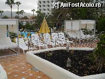 [P12] Hotel H10 Las Palmeras, una din zonele de sezlonguri pe un nivel superior piscinelor » foto by Delight
 - 
<span class="allrVoted glyphicon glyphicon-heart hidden" id="av111257"></span>
<a class="m-l-10 hidden" id="sv111257" onclick="voting_Foto_DelVot(,111257,6800)" role="button">șterge vot <span class="glyphicon glyphicon-remove"></span></a>
<a id="v9111257" class=" c-red"  onclick="voting_Foto_SetVot(111257)" role="button"><span class="glyphicon glyphicon-heart-empty"></span> <b>LIKE</b> = Votează poza</a> <img class="hidden"  id="f111257W9" src="/imagini/loader.gif" border="0" /><span class="AjErrMes hidden" id="e111257ErM"></span>