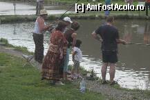 [P02] Cu toata familia la pescuit! » foto by dorgo
 - 
<span class="allrVoted glyphicon glyphicon-heart hidden" id="av111291"></span>
<a class="m-l-10 hidden" id="sv111291" onclick="voting_Foto_DelVot(,111291,6804)" role="button">șterge vot <span class="glyphicon glyphicon-remove"></span></a>
<a id="v9111291" class=" c-red"  onclick="voting_Foto_SetVot(111291)" role="button"><span class="glyphicon glyphicon-heart-empty"></span> <b>LIKE</b> = Votează poza</a> <img class="hidden"  id="f111291W9" src="/imagini/loader.gif" border="0" /><span class="AjErrMes hidden" id="e111291ErM"></span>