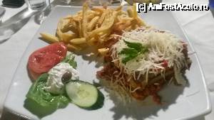 [P03] Musaka de la Taverna Sebastian. Mie mi-a placut.  » foto by AleDia
 - 
<span class="allrVoted glyphicon glyphicon-heart hidden" id="av686798"></span>
<a class="m-l-10 hidden" id="sv686798" onclick="voting_Foto_DelVot(,686798,6820)" role="button">șterge vot <span class="glyphicon glyphicon-remove"></span></a>
<a id="v9686798" class=" c-red"  onclick="voting_Foto_SetVot(686798)" role="button"><span class="glyphicon glyphicon-heart-empty"></span> <b>LIKE</b> = Votează poza</a> <img class="hidden"  id="f686798W9" src="/imagini/loader.gif" border="0" /><span class="AjErrMes hidden" id="e686798ErM"></span>