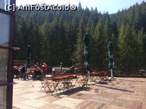 [P49] Mistral Moieciu. Terasa restaurantului.  » foto by Floria
 - 
<span class="allrVoted glyphicon glyphicon-heart hidden" id="av960152"></span>
<a class="m-l-10 hidden" id="sv960152" onclick="voting_Foto_DelVot(,960152,6845)" role="button">șterge vot <span class="glyphicon glyphicon-remove"></span></a>
<a id="v9960152" class=" c-red"  onclick="voting_Foto_SetVot(960152)" role="button"><span class="glyphicon glyphicon-heart-empty"></span> <b>LIKE</b> = Votează poza</a> <img class="hidden"  id="f960152W9" src="/imagini/loader.gif" border="0" /><span class="AjErrMes hidden" id="e960152ErM"></span>