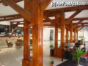 [P04] Spatiosul si frumosul Lobby Bar, unde se afla si un PC cu internet la liber pt clienti » foto by DaniO
 - 
<span class="allrVoted glyphicon glyphicon-heart hidden" id="av405801"></span>
<a class="m-l-10 hidden" id="sv405801" onclick="voting_Foto_DelVot(,405801,6845)" role="button">șterge vot <span class="glyphicon glyphicon-remove"></span></a>
<a id="v9405801" class=" c-red"  onclick="voting_Foto_SetVot(405801)" role="button"><span class="glyphicon glyphicon-heart-empty"></span> <b>LIKE</b> = Votează poza</a> <img class="hidden"  id="f405801W9" src="/imagini/loader.gif" border="0" /><span class="AjErrMes hidden" id="e405801ErM"></span>