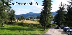 [P01] Aleea care ne conduce către pensiune » foto by gettyy
 - 
<span class="allrVoted glyphicon glyphicon-heart hidden" id="av1103645"></span>
<a class="m-l-10 hidden" id="sv1103645" onclick="voting_Foto_DelVot(,1103645,6868)" role="button">șterge vot <span class="glyphicon glyphicon-remove"></span></a>
<a id="v91103645" class=" c-red"  onclick="voting_Foto_SetVot(1103645)" role="button"><span class="glyphicon glyphicon-heart-empty"></span> <b>LIKE</b> = Votează poza</a> <img class="hidden"  id="f1103645W9" src="/imagini/loader.gif" border="0" /><span class="AjErrMes hidden" id="e1103645ErM"></span>