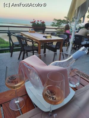 [P27] Bistro Esplanada » foto by crismis
 - 
<span class="allrVoted glyphicon glyphicon-heart hidden" id="av1460206"></span>
<a class="m-l-10 hidden" id="sv1460206" onclick="voting_Foto_DelVot(,1460206,6877)" role="button">șterge vot <span class="glyphicon glyphicon-remove"></span></a>
<a id="v91460206" class=" c-red"  onclick="voting_Foto_SetVot(1460206)" role="button"><span class="glyphicon glyphicon-heart-empty"></span> <b>LIKE</b> = Votează poza</a> <img class="hidden"  id="f1460206W9" src="/imagini/loader.gif" border="0" /><span class="AjErrMes hidden" id="e1460206ErM"></span>