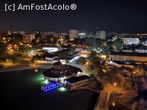 [P02] B' Arca Restaurant văzut de pe terasa de la et 8 al hotelului Ramada » foto by crismis
 - 
<span class="allrVoted glyphicon glyphicon-heart hidden" id="av1138424"></span>
<a class="m-l-10 hidden" id="sv1138424" onclick="voting_Foto_DelVot(,1138424,6877)" role="button">șterge vot <span class="glyphicon glyphicon-remove"></span></a>
<a id="v91138424" class=" c-red"  onclick="voting_Foto_SetVot(1138424)" role="button"><span class="glyphicon glyphicon-heart-empty"></span> <b>LIKE</b> = Votează poza</a> <img class="hidden"  id="f1138424W9" src="/imagini/loader.gif" border="0" /><span class="AjErrMes hidden" id="e1138424ErM"></span>