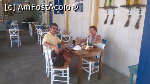 [P05] Nikos-noi pe terasa din Mamaia » foto by ANILU
 - 
<span class="allrVoted glyphicon glyphicon-heart hidden" id="av763955"></span>
<a class="m-l-10 hidden" id="sv763955" onclick="voting_Foto_DelVot(,763955,6877)" role="button">șterge vot <span class="glyphicon glyphicon-remove"></span></a>
<a id="v9763955" class=" c-red"  onclick="voting_Foto_SetVot(763955)" role="button"><span class="glyphicon glyphicon-heart-empty"></span> <b>LIKE</b> = Votează poza</a> <img class="hidden"  id="f763955W9" src="/imagini/loader.gif" border="0" /><span class="AjErrMes hidden" id="e763955ErM"></span>