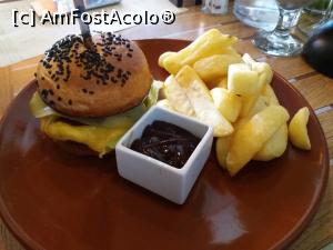 [P22] Hamburger Sea Style » foto by pepsi70ro
 - 
<span class="allrVoted glyphicon glyphicon-heart hidden" id="av832344"></span>
<a class="m-l-10 hidden" id="sv832344" onclick="voting_Foto_DelVot(,832344,6877)" role="button">șterge vot <span class="glyphicon glyphicon-remove"></span></a>
<a id="v9832344" class=" c-red"  onclick="voting_Foto_SetVot(832344)" role="button"><span class="glyphicon glyphicon-heart-empty"></span> <b>LIKE</b> = Votează poza</a> <img class="hidden"  id="f832344W9" src="/imagini/loader.gif" border="0" /><span class="AjErrMes hidden" id="e832344ErM"></span>