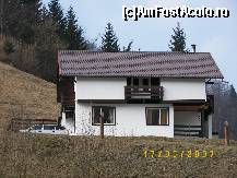 [P02] Vila NAE - vedere laterala, in spate este parcarea pentru 6-7 masini. » foto by bose
 - 
<span class="allrVoted glyphicon glyphicon-heart hidden" id="av113471"></span>
<a class="m-l-10 hidden" id="sv113471" onclick="voting_Foto_DelVot(,113471,6879)" role="button">șterge vot <span class="glyphicon glyphicon-remove"></span></a>
<a id="v9113471" class=" c-red"  onclick="voting_Foto_SetVot(113471)" role="button"><span class="glyphicon glyphicon-heart-empty"></span> <b>LIKE</b> = Votează poza</a> <img class="hidden"  id="f113471W9" src="/imagini/loader.gif" border="0" /><span class="AjErrMes hidden" id="e113471ErM"></span>