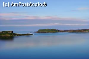 [P04] Loch Harport si farul de la Ardtreckpoint » foto by alxmst
 - 
<span class="allrVoted glyphicon glyphicon-heart hidden" id="av1182806"></span>
<a class="m-l-10 hidden" id="sv1182806" onclick="voting_Foto_DelVot(,1182806,6898)" role="button">șterge vot <span class="glyphicon glyphicon-remove"></span></a>
<a id="v91182806" class=" c-red"  onclick="voting_Foto_SetVot(1182806)" role="button"><span class="glyphicon glyphicon-heart-empty"></span> <b>LIKE</b> = Votează poza</a> <img class="hidden"  id="f1182806W9" src="/imagini/loader.gif" border="0" /><span class="AjErrMes hidden" id="e1182806ErM"></span>