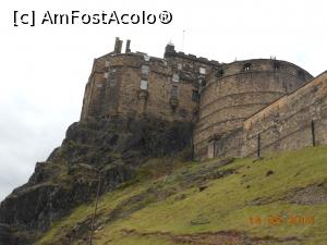 [P35] Edinborgh - Castelul.  » foto by iulianic
 - 
<span class="allrVoted glyphicon glyphicon-heart hidden" id="av849906"></span>
<a class="m-l-10 hidden" id="sv849906" onclick="voting_Foto_DelVot(,849906,6898)" role="button">șterge vot <span class="glyphicon glyphicon-remove"></span></a>
<a id="v9849906" class=" c-red"  onclick="voting_Foto_SetVot(849906)" role="button"><span class="glyphicon glyphicon-heart-empty"></span> <b>LIKE</b> = Votează poza</a> <img class="hidden"  id="f849906W9" src="/imagini/loader.gif" border="0" /><span class="AjErrMes hidden" id="e849906ErM"></span>