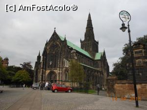[P49] Glasgow - Catedrala.  » foto by iulianic
 - 
<span class="allrVoted glyphicon glyphicon-heart hidden" id="av849920"></span>
<a class="m-l-10 hidden" id="sv849920" onclick="voting_Foto_DelVot(,849920,6898)" role="button">șterge vot <span class="glyphicon glyphicon-remove"></span></a>
<a id="v9849920" class=" c-red"  onclick="voting_Foto_SetVot(849920)" role="button"><span class="glyphicon glyphicon-heart-empty"></span> <b>LIKE</b> = Votează poza</a> <img class="hidden"  id="f849920W9" src="/imagini/loader.gif" border="0" /><span class="AjErrMes hidden" id="e849920ErM"></span>