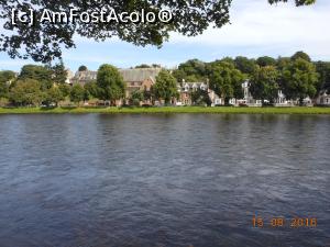 [P18] Inverness - Râul Ness și clădirile de pe mal.  » foto by iulianic
 - 
<span class="allrVoted glyphicon glyphicon-heart hidden" id="av852439"></span>
<a class="m-l-10 hidden" id="sv852439" onclick="voting_Foto_DelVot(,852439,6898)" role="button">șterge vot <span class="glyphicon glyphicon-remove"></span></a>
<a id="v9852439" class=" c-red"  onclick="voting_Foto_SetVot(852439)" role="button"><span class="glyphicon glyphicon-heart-empty"></span> <b>LIKE</b> = Votează poza</a> <img class="hidden"  id="f852439W9" src="/imagini/loader.gif" border="0" /><span class="AjErrMes hidden" id="e852439ErM"></span>