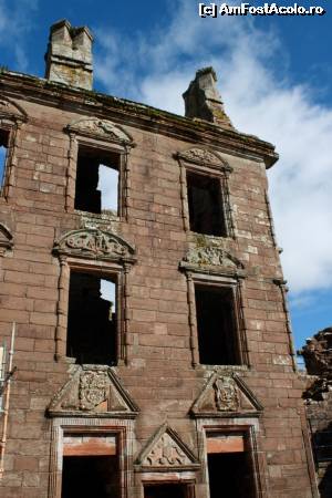 [P21] Caerlaverock Castle » foto by ariciu*
 - 
<span class="allrVoted glyphicon glyphicon-heart hidden" id="av607879"></span>
<a class="m-l-10 hidden" id="sv607879" onclick="voting_Foto_DelVot(,607879,6898)" role="button">șterge vot <span class="glyphicon glyphicon-remove"></span></a>
<a id="v9607879" class=" c-red"  onclick="voting_Foto_SetVot(607879)" role="button"><span class="glyphicon glyphicon-heart-empty"></span> <b>LIKE</b> = Votează poza</a> <img class="hidden"  id="f607879W9" src="/imagini/loader.gif" border="0" /><span class="AjErrMes hidden" id="e607879ErM"></span>