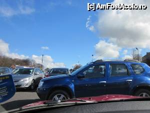 [P20] Linlithgow - parcare Tesco, un Duster cu volan pe dreapta!  » foto by le_maitre
 - 
<span class="allrVoted glyphicon glyphicon-heart hidden" id="av503331"></span>
<a class="m-l-10 hidden" id="sv503331" onclick="voting_Foto_DelVot(,503331,6898)" role="button">șterge vot <span class="glyphicon glyphicon-remove"></span></a>
<a id="v9503331" class=" c-red"  onclick="voting_Foto_SetVot(503331)" role="button"><span class="glyphicon glyphicon-heart-empty"></span> <b>LIKE</b> = Votează poza</a> <img class="hidden"  id="f503331W9" src="/imagini/loader.gif" border="0" /><span class="AjErrMes hidden" id="e503331ErM"></span>