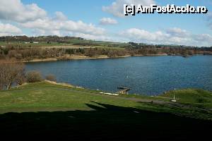 [P22] Loch Linlithgow, lacul aferent castelului » foto by le_maitre
 - 
<span class="allrVoted glyphicon glyphicon-heart hidden" id="av503333"></span>
<a class="m-l-10 hidden" id="sv503333" onclick="voting_Foto_DelVot(,503333,6898)" role="button">șterge vot <span class="glyphicon glyphicon-remove"></span></a>
<a id="v9503333" class=" c-red"  onclick="voting_Foto_SetVot(503333)" role="button"><span class="glyphicon glyphicon-heart-empty"></span> <b>LIKE</b> = Votează poza</a> <img class="hidden"  id="f503333W9" src="/imagini/loader.gif" border="0" /><span class="AjErrMes hidden" id="e503333ErM"></span>