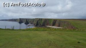 [P46] Duncansby - peisaj de vis la capatul pamantului. La 2 mile de John O'Groats, locul in care am fost cazati pe NC500.  » foto by Aurici
 - 
<span class="allrVoted glyphicon glyphicon-heart hidden" id="av901943"></span>
<a class="m-l-10 hidden" id="sv901943" onclick="voting_Foto_DelVot(,901943,6898)" role="button">șterge vot <span class="glyphicon glyphicon-remove"></span></a>
<a id="v9901943" class=" c-red"  onclick="voting_Foto_SetVot(901943)" role="button"><span class="glyphicon glyphicon-heart-empty"></span> <b>LIKE</b> = Votează poza</a> <img class="hidden"  id="f901943W9" src="/imagini/loader.gif" border="0" /><span class="AjErrMes hidden" id="e901943ErM"></span>