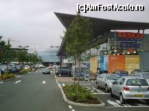 [P11] Supermarket Tesco » foto by laurentiucapac
 - 
<span class="allrVoted glyphicon glyphicon-heart hidden" id="av114398"></span>
<a class="m-l-10 hidden" id="sv114398" onclick="voting_Foto_DelVot(,114398,6898)" role="button">șterge vot <span class="glyphicon glyphicon-remove"></span></a>
<a id="v9114398" class=" c-red"  onclick="voting_Foto_SetVot(114398)" role="button"><span class="glyphicon glyphicon-heart-empty"></span> <b>LIKE</b> = Votează poza</a> <img class="hidden"  id="f114398W9" src="/imagini/loader.gif" border="0" /><span class="AjErrMes hidden" id="e114398ErM"></span>