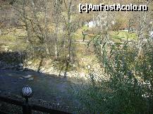 [P09] Statiunea Voineasa - restaurantul 'Floare de Colt' al hotelului Zan - paraul din spatele hotelului si restaurantului » foto by magdalena
 - 
<span class="allrVoted glyphicon glyphicon-heart hidden" id="av164775"></span>
<a class="m-l-10 hidden" id="sv164775" onclick="voting_Foto_DelVot(,164775,6899)" role="button">șterge vot <span class="glyphicon glyphicon-remove"></span></a>
<a id="v9164775" class=" c-red"  onclick="voting_Foto_SetVot(164775)" role="button"><span class="glyphicon glyphicon-heart-empty"></span> <b>LIKE</b> = Votează poza</a> <img class="hidden"  id="f164775W9" src="/imagini/loader.gif" border="0" /><span class="AjErrMes hidden" id="e164775ErM"></span>