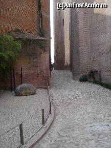 [P05] Albi - Henri Toulouse-Lautrec Museum din Palais de La Berbie, cel din stanga este palatul » foto by Diaura*
 - 
<span class="allrVoted glyphicon glyphicon-heart hidden" id="av116197"></span>
<a class="m-l-10 hidden" id="sv116197" onclick="voting_Foto_DelVot(,116197,6933)" role="button">șterge vot <span class="glyphicon glyphicon-remove"></span></a>
<a id="v9116197" class=" c-red"  onclick="voting_Foto_SetVot(116197)" role="button"><span class="glyphicon glyphicon-heart-empty"></span> <b>LIKE</b> = Votează poza</a> <img class="hidden"  id="f116197W9" src="/imagini/loader.gif" border="0" /><span class="AjErrMes hidden" id="e116197ErM"></span>
