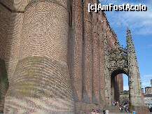 [P23] Albi - Catedrala Sainte Cecile - intrarea cu al sau 
 ' baldachin '  fin din piatra » foto by Diaura*
 - 
<span class="allrVoted glyphicon glyphicon-heart hidden" id="av121521"></span>
<a class="m-l-10 hidden" id="sv121521" onclick="voting_Foto_DelVot(,121521,6933)" role="button">șterge vot <span class="glyphicon glyphicon-remove"></span></a>
<a id="v9121521" class=" c-red"  onclick="voting_Foto_SetVot(121521)" role="button"><span class="glyphicon glyphicon-heart-empty"></span> <b>LIKE</b> = Votează poza</a> <img class="hidden"  id="f121521W9" src="/imagini/loader.gif" border="0" /><span class="AjErrMes hidden" id="e121521ErM"></span>