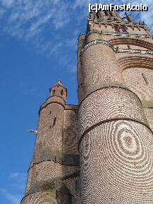 [P25] Albi - Catedrala Sainte Cecile - donjonul are catre varf trei etaje, din ce in ce mai mici » foto by Diaura*
 - 
<span class="allrVoted glyphicon glyphicon-heart hidden" id="av121527"></span>
<a class="m-l-10 hidden" id="sv121527" onclick="voting_Foto_DelVot(,121527,6933)" role="button">șterge vot <span class="glyphicon glyphicon-remove"></span></a>
<a id="v9121527" class=" c-red"  onclick="voting_Foto_SetVot(121527)" role="button"><span class="glyphicon glyphicon-heart-empty"></span> <b>LIKE</b> = Votează poza</a> <img class="hidden"  id="f121527W9" src="/imagini/loader.gif" border="0" /><span class="AjErrMes hidden" id="e121527ErM"></span>