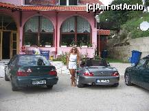 [P72] In fata hotelului(din nou langa masina patronului...) » foto by carmen2010
 - 
<span class="allrVoted glyphicon glyphicon-heart hidden" id="av130197"></span>
<a class="m-l-10 hidden" id="sv130197" onclick="voting_Foto_DelVot(,130197,6936)" role="button">șterge vot <span class="glyphicon glyphicon-remove"></span></a>
<a id="v9130197" class=" c-red"  onclick="voting_Foto_SetVot(130197)" role="button"><span class="glyphicon glyphicon-heart-empty"></span> <b>LIKE</b> = Votează poza</a> <img class="hidden"  id="f130197W9" src="/imagini/loader.gif" border="0" /><span class="AjErrMes hidden" id="e130197ErM"></span>