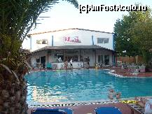 [P05] Piscina , utilizata aproape in exclusivitate de niste adolescenti nemti aflati in vacanta. » foto by bazildan*
 - 
<span class="allrVoted glyphicon glyphicon-heart hidden" id="av115926"></span>
<a class="m-l-10 hidden" id="sv115926" onclick="voting_Foto_DelVot(,115926,6941)" role="button">șterge vot <span class="glyphicon glyphicon-remove"></span></a>
<a id="v9115926" class=" c-red"  onclick="voting_Foto_SetVot(115926)" role="button"><span class="glyphicon glyphicon-heart-empty"></span> <b>LIKE</b> = Votează poza</a> <img class="hidden"  id="f115926W9" src="/imagini/loader.gif" border="0" /><span class="AjErrMes hidden" id="e115926ErM"></span>