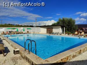 [P29] Conacul Archia; piscina » foto by crismis
 - 
<span class="allrVoted glyphicon glyphicon-heart hidden" id="av1415899"></span>
<a class="m-l-10 hidden" id="sv1415899" onclick="voting_Foto_DelVot(,1415899,6942)" role="button">șterge vot <span class="glyphicon glyphicon-remove"></span></a>
<a id="v91415899" class=" c-red"  onclick="voting_Foto_SetVot(1415899)" role="button"><span class="glyphicon glyphicon-heart-empty"></span> <b>LIKE</b> = Votează poza</a> <img class="hidden"  id="f1415899W9" src="/imagini/loader.gif" border="0" /><span class="AjErrMes hidden" id="e1415899ErM"></span>