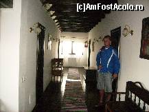 [P08] holul din fata camerei, deasemenea cu obiecte de decor rustic, foarte vechi » foto by anadragusin
 - 
<span class="allrVoted glyphicon glyphicon-heart hidden" id="av116045"></span>
<a class="m-l-10 hidden" id="sv116045" onclick="voting_Foto_DelVot(,116045,6946)" role="button">șterge vot <span class="glyphicon glyphicon-remove"></span></a>
<a id="v9116045" class=" c-red"  onclick="voting_Foto_SetVot(116045)" role="button"><span class="glyphicon glyphicon-heart-empty"></span> <b>LIKE</b> = Votează poza</a> <img class="hidden"  id="f116045W9" src="/imagini/loader.gif" border="0" /><span class="AjErrMes hidden" id="e116045ErM"></span>