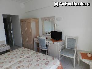 [P23] Timoleon Hotel - Limenas - Thassos - Mai 2013 » foto by ionescunic
 - 
<span class="allrVoted glyphicon glyphicon-heart hidden" id="av418042"></span>
<a class="m-l-10 hidden" id="sv418042" onclick="voting_Foto_DelVot(,418042,6952)" role="button">șterge vot <span class="glyphicon glyphicon-remove"></span></a>
<a id="v9418042" class=" c-red"  onclick="voting_Foto_SetVot(418042)" role="button"><span class="glyphicon glyphicon-heart-empty"></span> <b>LIKE</b> = Votează poza</a> <img class="hidden"  id="f418042W9" src="/imagini/loader.gif" border="0" /><span class="AjErrMes hidden" id="e418042ErM"></span>