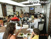 [P12] Sala de mese » foto by ioncornel1
 - 
<span class="allrVoted glyphicon glyphicon-heart hidden" id="av332069"></span>
<a class="m-l-10 hidden" id="sv332069" onclick="voting_Foto_DelVot(,332069,6973)" role="button">șterge vot <span class="glyphicon glyphicon-remove"></span></a>
<a id="v9332069" class=" c-red"  onclick="voting_Foto_SetVot(332069)" role="button"><span class="glyphicon glyphicon-heart-empty"></span> <b>LIKE</b> = Votează poza</a> <img class="hidden"  id="f332069W9" src="/imagini/loader.gif" border="0" /><span class="AjErrMes hidden" id="e332069ErM"></span>
