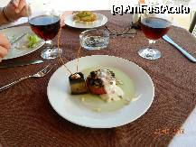 [P13] Cina romantica la Panorama,a la carte, meniu a la Master chef » foto by ioncornel1
 - 
<span class="allrVoted glyphicon glyphicon-heart hidden" id="av332070"></span>
<a class="m-l-10 hidden" id="sv332070" onclick="voting_Foto_DelVot(,332070,6973)" role="button">șterge vot <span class="glyphicon glyphicon-remove"></span></a>
<a id="v9332070" class=" c-red"  onclick="voting_Foto_SetVot(332070)" role="button"><span class="glyphicon glyphicon-heart-empty"></span> <b>LIKE</b> = Votează poza</a> <img class="hidden"  id="f332070W9" src="/imagini/loader.gif" border="0" /><span class="AjErrMes hidden" id="e332070ErM"></span>