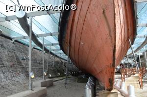 [P05] Partea inferioară ('golul') navei muzeu SS Great Britain din oraşul Bristol, Anglia.  » foto by traian.leuca †
 - 
<span class="allrVoted glyphicon glyphicon-heart hidden" id="av991378"></span>
<a class="m-l-10 hidden" id="sv991378" onclick="voting_Foto_DelVot(,991378,6989)" role="button">șterge vot <span class="glyphicon glyphicon-remove"></span></a>
<a id="v9991378" class=" c-red"  onclick="voting_Foto_SetVot(991378)" role="button"><span class="glyphicon glyphicon-heart-empty"></span> <b>LIKE</b> = Votează poza</a> <img class="hidden"  id="f991378W9" src="/imagini/loader.gif" border="0" /><span class="AjErrMes hidden" id="e991378ErM"></span>