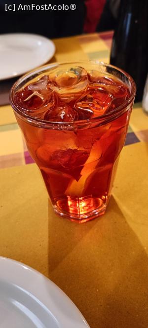 [P11] Cocktail Negroni » foto by tata123 🔱
 - 
<span class="allrVoted glyphicon glyphicon-heart hidden" id="av1481142"></span>
<a class="m-l-10 hidden" id="sv1481142" onclick="voting_Foto_DelVot(,1481142,7001)" role="button">șterge vot <span class="glyphicon glyphicon-remove"></span></a>
<a id="v91481142" class=" c-red"  onclick="voting_Foto_SetVot(1481142)" role="button"><span class="glyphicon glyphicon-heart-empty"></span> <b>LIKE</b> = Votează poza</a> <img class="hidden"  id="f1481142W9" src="/imagini/loader.gif" border="0" /><span class="AjErrMes hidden" id="e1481142ErM"></span>