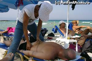 [P43] Un masaj e bine-venit. Şi asiaticii ăştia chiar ştiu ce fac. Eu am făcut o entorsă într-o zi, la gleznă, efectiv nu mai puteam să ajung la şezlong. După o şedinţă, eram aproape nou » foto by cher-cher
 - 
<span class="allrVoted glyphicon glyphicon-heart hidden" id="av527197"></span>
<a class="m-l-10 hidden" id="sv527197" onclick="voting_Foto_DelVot(,527197,7004)" role="button">șterge vot <span class="glyphicon glyphicon-remove"></span></a>
<a id="v9527197" class=" c-red"  onclick="voting_Foto_SetVot(527197)" role="button"><span class="glyphicon glyphicon-heart-empty"></span> <b>LIKE</b> = Votează poza</a> <img class="hidden"  id="f527197W9" src="/imagini/loader.gif" border="0" /><span class="AjErrMes hidden" id="e527197ErM"></span>