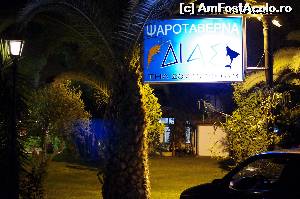 [P09] Taverna Dias - cea mai bună din Kallithea » foto by cher-cher
 - 
<span class="allrVoted glyphicon glyphicon-heart hidden" id="av527160"></span>
<a class="m-l-10 hidden" id="sv527160" onclick="voting_Foto_DelVot(,527160,7004)" role="button">șterge vot <span class="glyphicon glyphicon-remove"></span></a>
<a id="v9527160" class=" c-red"  onclick="voting_Foto_SetVot(527160)" role="button"><span class="glyphicon glyphicon-heart-empty"></span> <b>LIKE</b> = Votează poza</a> <img class="hidden"  id="f527160W9" src="/imagini/loader.gif" border="0" /><span class="AjErrMes hidden" id="e527160ErM"></span>
