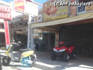 [P09] De aici se inchiriau scutere si atv-uri.  » foto by alinafulg
 - 
<span class="allrVoted glyphicon glyphicon-heart hidden" id="av358676"></span>
<a class="m-l-10 hidden" id="sv358676" onclick="voting_Foto_DelVot(,358676,7004)" role="button">șterge vot <span class="glyphicon glyphicon-remove"></span></a>
<a id="v9358676" class=" c-red"  onclick="voting_Foto_SetVot(358676)" role="button"><span class="glyphicon glyphicon-heart-empty"></span> <b>LIKE</b> = Votează poza</a> <img class="hidden"  id="f358676W9" src="/imagini/loader.gif" border="0" /><span class="AjErrMes hidden" id="e358676ErM"></span>