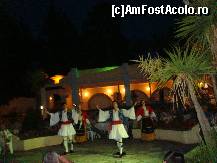 [P10] a inceput programul de dansuri traditionale la seara greceasca. » foto by sandu.53
 - 
<span class="allrVoted glyphicon glyphicon-heart hidden" id="av141379"></span>
<a class="m-l-10 hidden" id="sv141379" onclick="voting_Foto_DelVot(,141379,7004)" role="button">șterge vot <span class="glyphicon glyphicon-remove"></span></a>
<a id="v9141379" class=" c-red"  onclick="voting_Foto_SetVot(141379)" role="button"><span class="glyphicon glyphicon-heart-empty"></span> <b>LIKE</b> = Votează poza</a> <img class="hidden"  id="f141379W9" src="/imagini/loader.gif" border="0" /><span class="AjErrMes hidden" id="e141379ErM"></span>