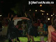 [P40] multi copii ai turistilor in jurul dansatorilor... » foto by sandu.53
 - 
<span class="allrVoted glyphicon glyphicon-heart hidden" id="av141422"></span>
<a class="m-l-10 hidden" id="sv141422" onclick="voting_Foto_DelVot(,141422,7004)" role="button">șterge vot <span class="glyphicon glyphicon-remove"></span></a>
<a id="v9141422" class=" c-red"  onclick="voting_Foto_SetVot(141422)" role="button"><span class="glyphicon glyphicon-heart-empty"></span> <b>LIKE</b> = Votează poza</a> <img class="hidden"  id="f141422W9" src="/imagini/loader.gif" border="0" /><span class="AjErrMes hidden" id="e141422ErM"></span>