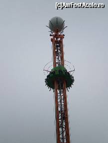 [P20] Turnul Flash Tower din Magic Park. » foto by presario
 - 
<span class="allrVoted glyphicon glyphicon-heart hidden" id="av115195"></span>
<a class="m-l-10 hidden" id="sv115195" onclick="voting_Foto_DelVot(,115195,7013)" role="button">șterge vot <span class="glyphicon glyphicon-remove"></span></a>
<a id="v9115195" class=" c-red"  onclick="voting_Foto_SetVot(115195)" role="button"><span class="glyphicon glyphicon-heart-empty"></span> <b>LIKE</b> = Votează poza</a> <img class="hidden"  id="f115195W9" src="/imagini/loader.gif" border="0" /><span class="AjErrMes hidden" id="e115195ErM"></span>