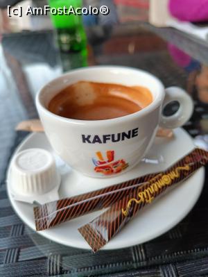 [P04] O cafeluță pe Dunăre. » foto by tata123 🔱
 - 
<span class="allrVoted glyphicon glyphicon-heart hidden" id="av1367693"></span>
<a class="m-l-10 hidden" id="sv1367693" onclick="voting_Foto_DelVot(,1367693,7051)" role="button">șterge vot <span class="glyphicon glyphicon-remove"></span></a>
<a id="v91367693" class=" c-red"  onclick="voting_Foto_SetVot(1367693)" role="button"><span class="glyphicon glyphicon-heart-empty"></span> <b>LIKE</b> = Votează poza</a> <img class="hidden"  id="f1367693W9" src="/imagini/loader.gif" border="0" /><span class="AjErrMes hidden" id="e1367693ErM"></span>